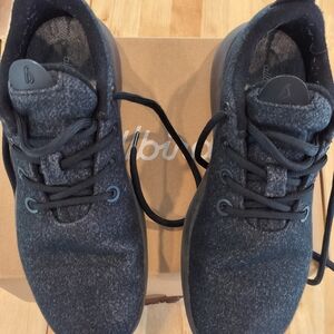 Allbirds Women's Wool Runner Mizzle Size 11 Running Shoes.